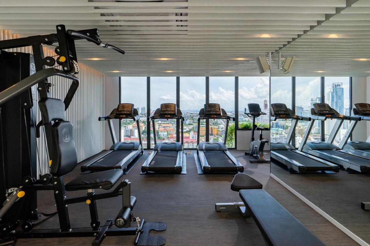 Arbour Hotel And Residence باتايا المظهر الخارجي الصورة The gym at the 10th floor