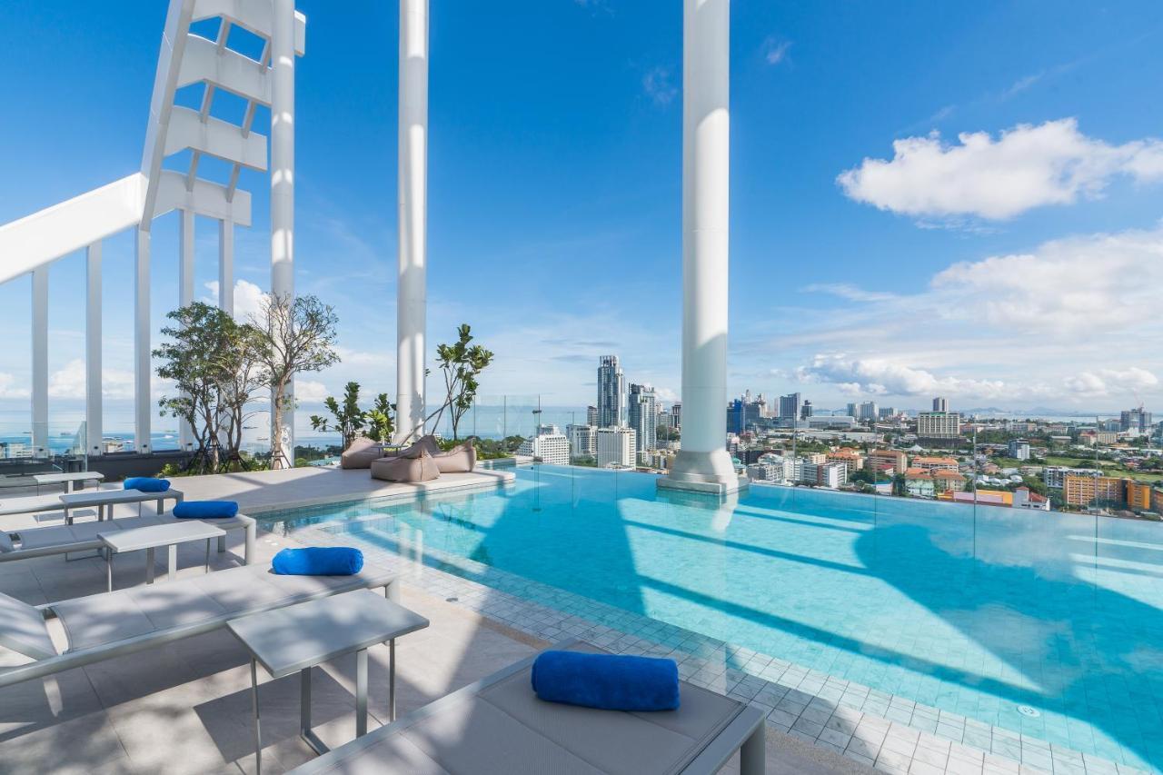 Arbour Hotel And Residence باتايا المظهر الخارجي الصورة Infinity pool at the rooftop