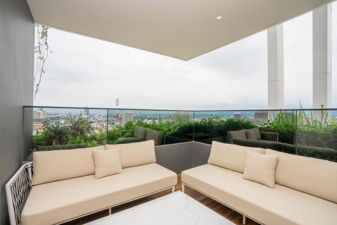 Arbour Hotel And Residence باتايا المظهر الخارجي الصورة The Sky Garden