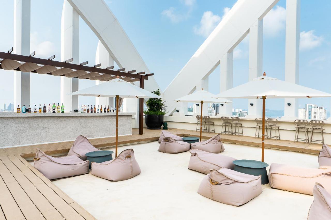 Arbour Hotel And Residence باتايا المظهر الخارجي الصورة Sky Bar